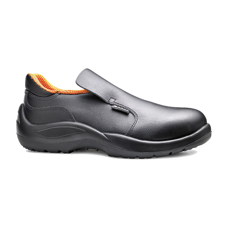 BASE Cloro N Hygiene S2 Sicherheitsschuh B0507N von BASE, schwarzer Hygieneschuh mit glattem Obermaterial, rutschhemmender Sohle und hohem Tragekomfort