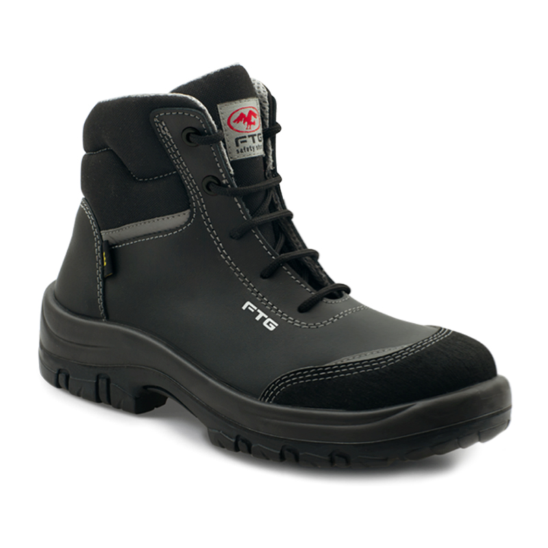 FTG Diana SB Sicherheitsstiefel HRO aus schwarzem glattem Vollrindleder, hoher Arbeitsstiefel mit gepolstertem Schaftrand und robuster Laufsohle