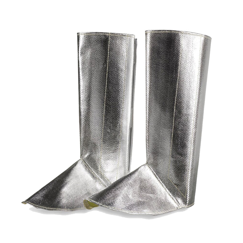 Silberne Tempex Hitzeschutz Gamasche mit Klettverschluss 380 mm von HB Protective Wear, robuste hitzebeständige Gamaschen aus Preox und Aramid als Schutz für Unterschenkel und Schuhe