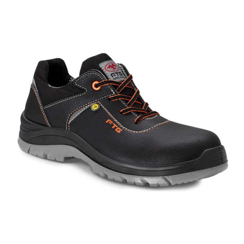 Schwarzer FTG Space S3 ESD Sicherheitsschuh metallfrei aus Safety-Leather, Gemini Line, mit grauer Sohle und orangefarbenen Schnürsenkeln