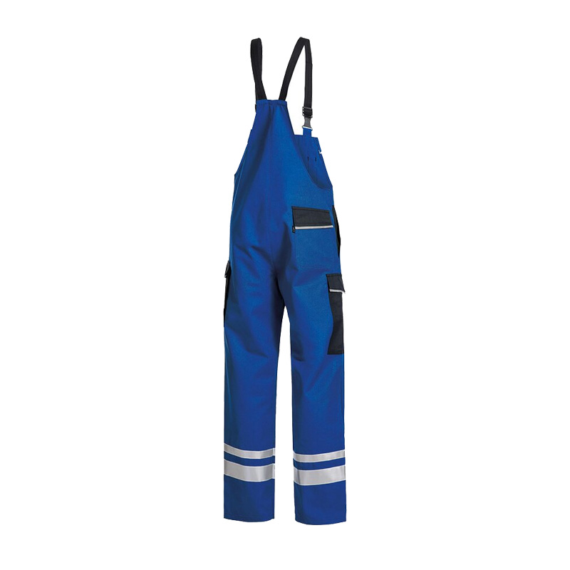 Blaue HB Nomex Viskose MultiNorm Latzhose 4 kA APC1 von HB Protective Wear mit schwarzen Trägern, Taschen und Reflexstreifen am Bein